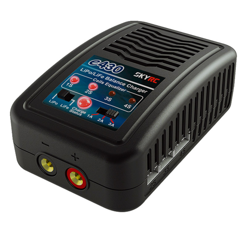 Chargeur E430 AC 30W - SKYRC - SK100107