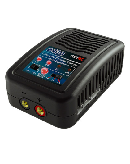 Chargeur E430 AC 30W - SKYRC - SK100107